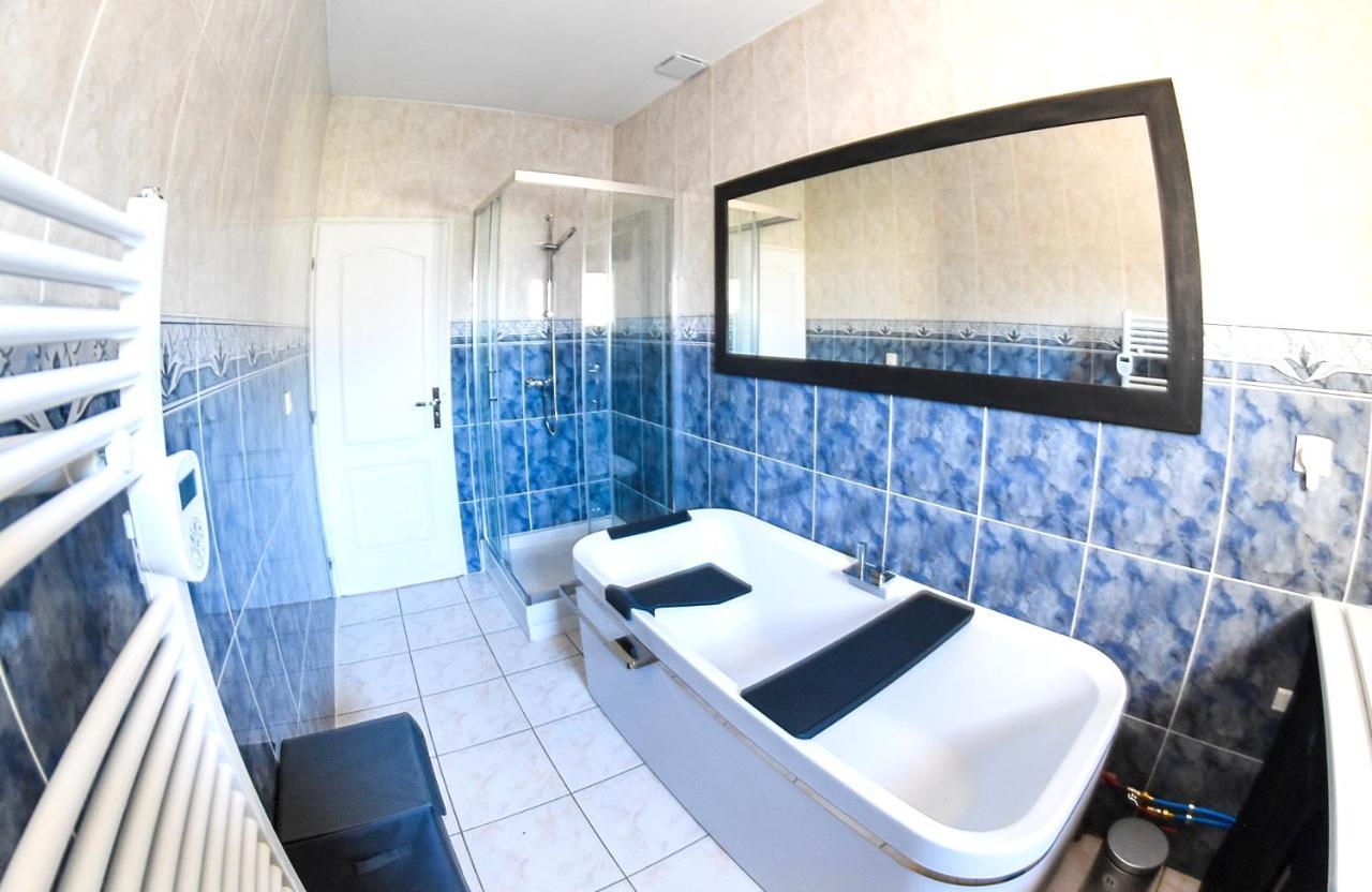 Spacieux T5, Terrasse, Proche Centre,Parking Prive Perpignan Luaran gambar