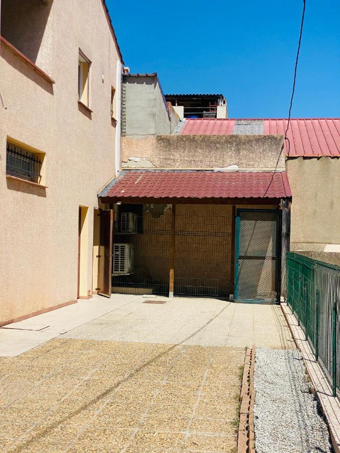 Spacieux T5, Terrasse, Proche Centre,Parking Prive Perpignan Luaran gambar